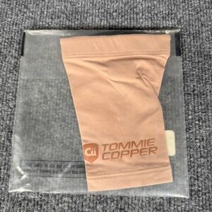 New Tommie Copper Unisex Size Medium Vitality Elbow Sleeves‎ Nude